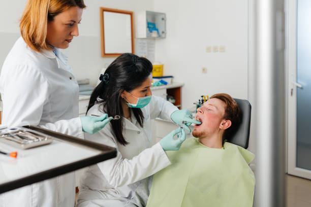 Best Emergency Orthodontic Repairs in Solomon, KS